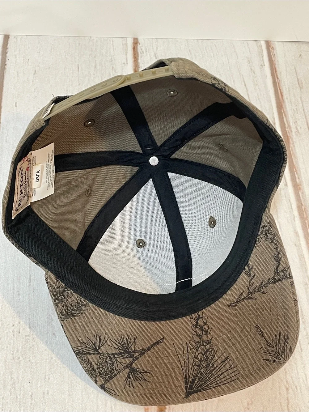 NWT Burton Adult Snapback Cap MB Riggs Olive Green Pinecone Print Hat Flat Brim